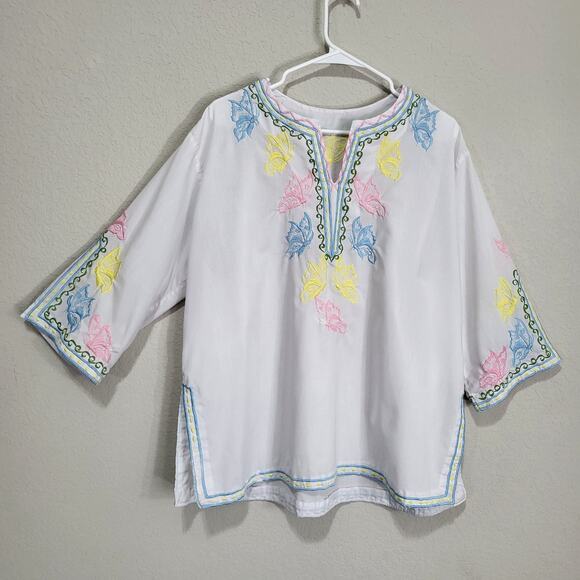 Embroidered Top womens XL XXL 16 18 White Pastel Butterfly Embroidery Summer - Picture 1 of 10